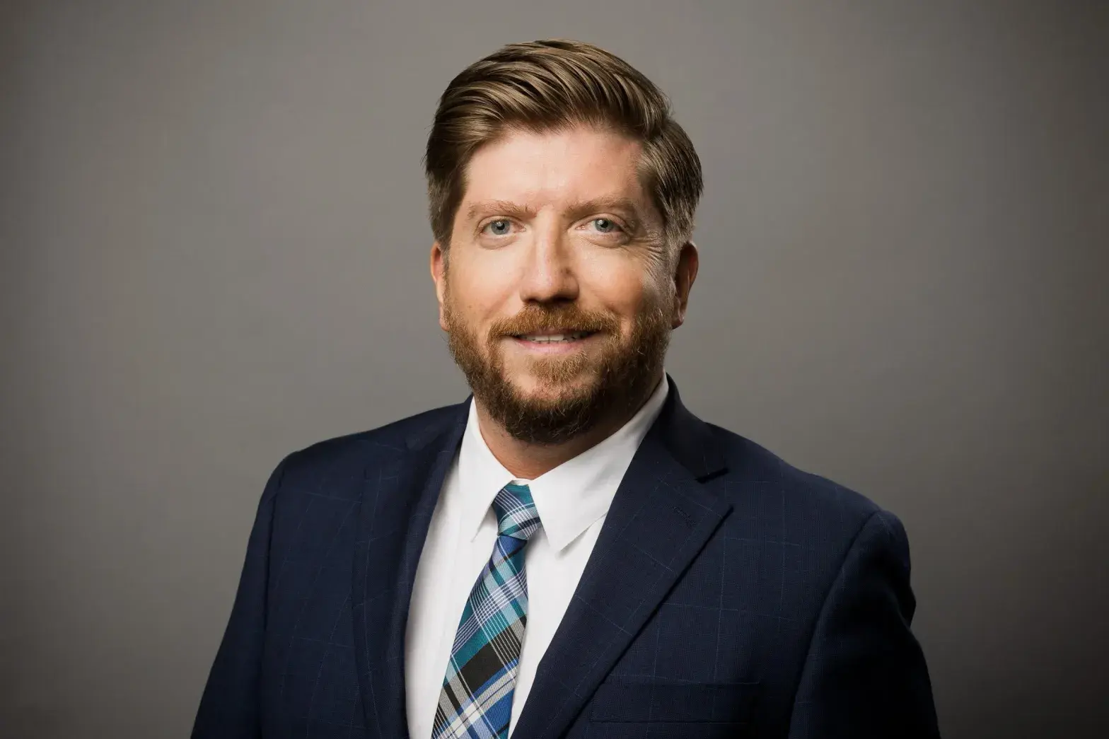 Dr. Michael Kumar